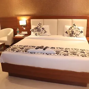 Royal Sky Luxury Near Delhi Airport New Delhi