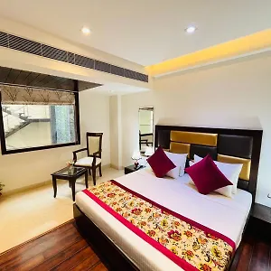 Hotel Hotel Veer Palace Safdarjung