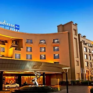 Hotel Radisson Blu Plaza Delhi Airport