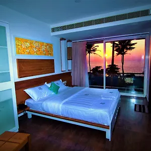 Resort Palan Beach